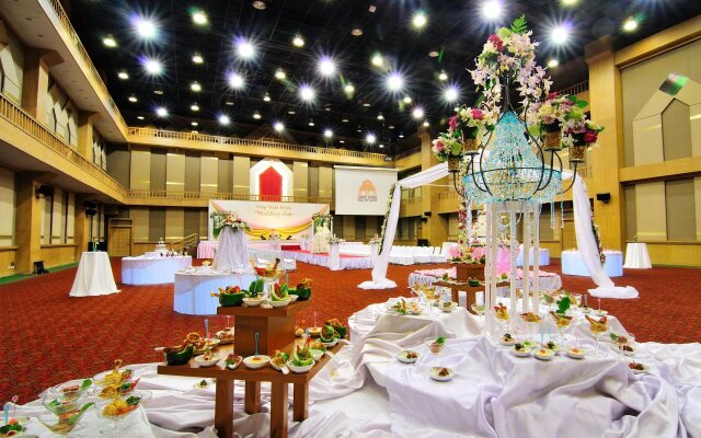 Lotus Pang Suan Kaew Hotel (SHA Plus+)