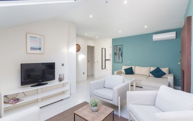 Отель limehome Madrid Calle de la Paloma