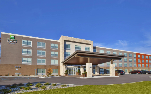 Candlewood Suites Grand Rapids Airport