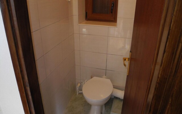 Apartment Jasminka 4 1 pax Dole