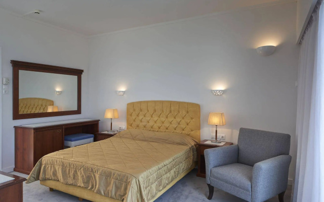 Tinos Beach Hotel