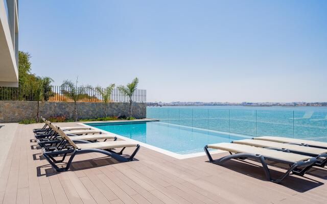 Apartment by Ideal Homes | Overlooking Arade River | Pool | Gym