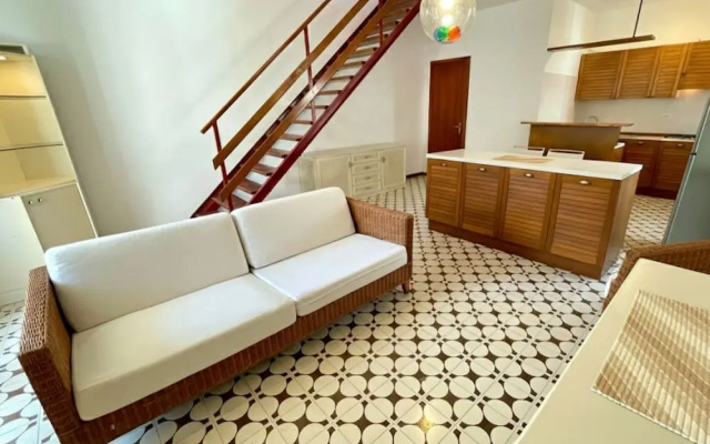 Terraced House With Garden and Pool