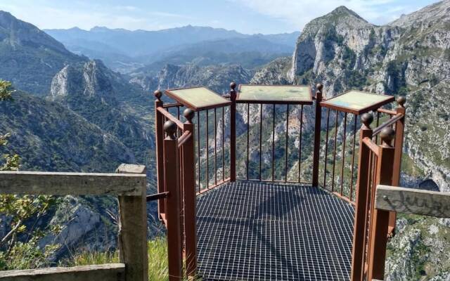 Posada Rural Peñasagra