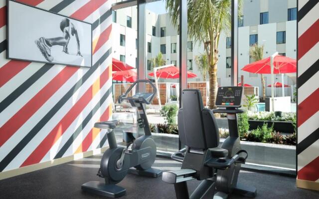 Maani Muscat Hotel & Suites