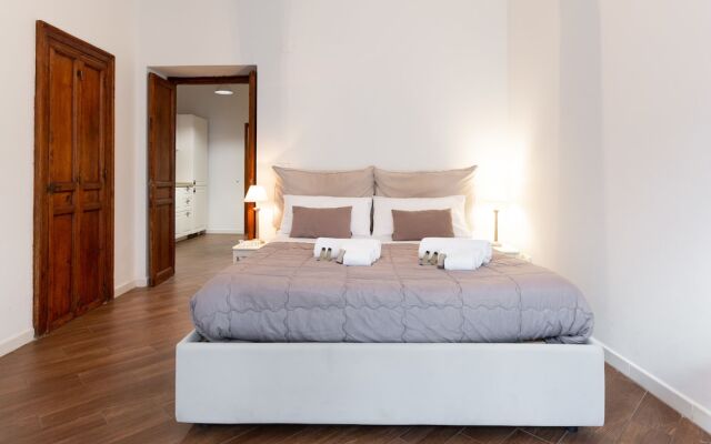 Quattro Canti Charming Flat