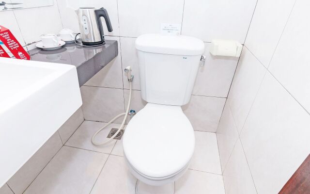 ZEN Rooms Kuta Theater