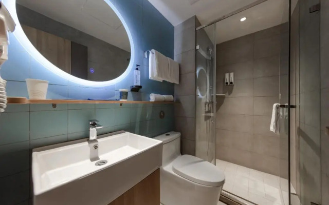 Homeinn·neo(xinshikou store, glasses city, Danyang railway station)