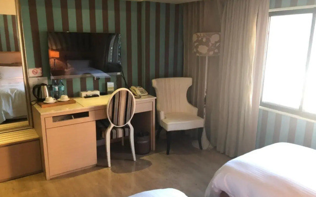 The Moon Hotel