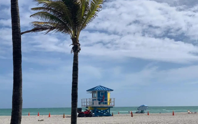 Tides - Private Condo