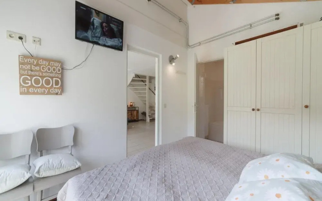 Spacious Holiday Home With Sauna Near Beach