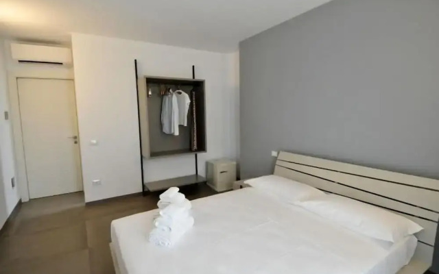 Serafini Rooms