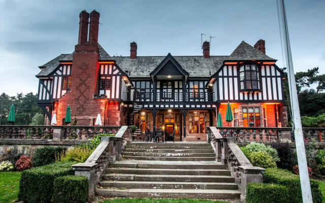 Inglewood Manor