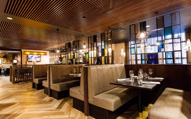 Crowne Plaza Leeds by IHG