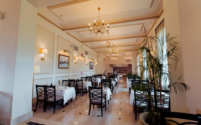 Steigenberger Cecil Hotel