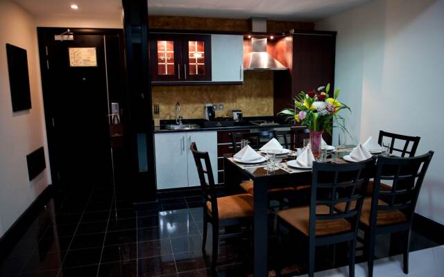 Royal Grand Suite Hotel