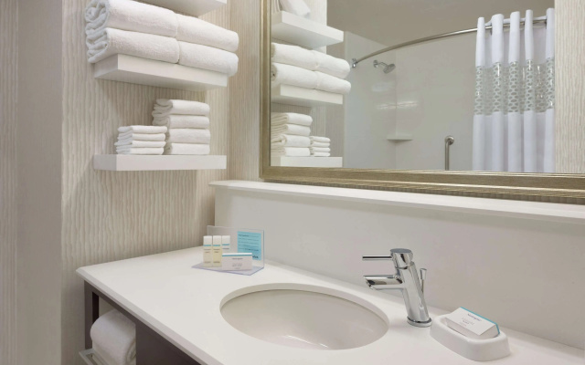 Hampton Inn & Suites Rosemont Chicago O'Hare