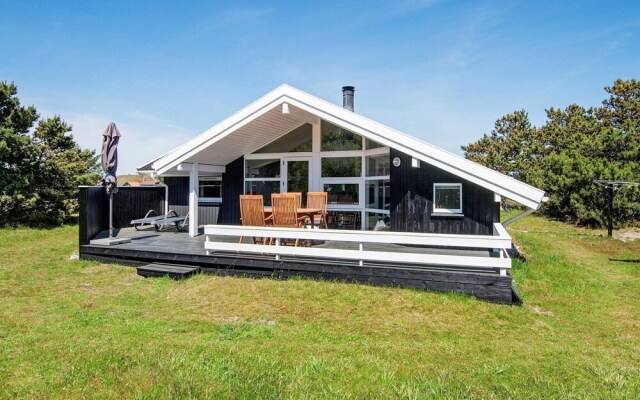 Luxurious Holiday Home in Fanø With Indoor Whirlpool