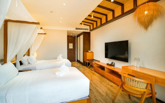 H RESORT THE CORAL CLIFF — фото 2