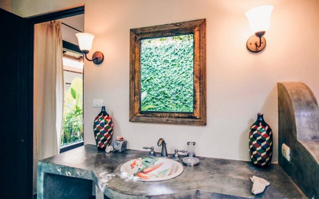 La Pergola, Unique Traditional Villa With Pool