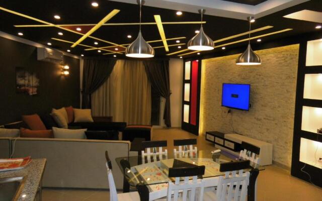 Three-Bedroom Apartment at Louly Beach Resort