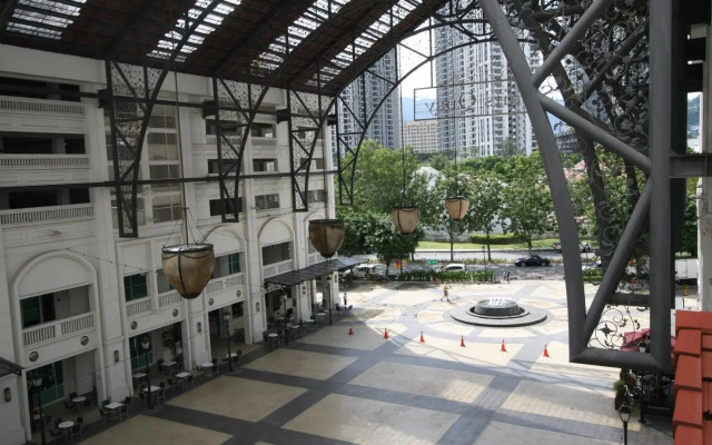 Penhome The Suite Straits Quay