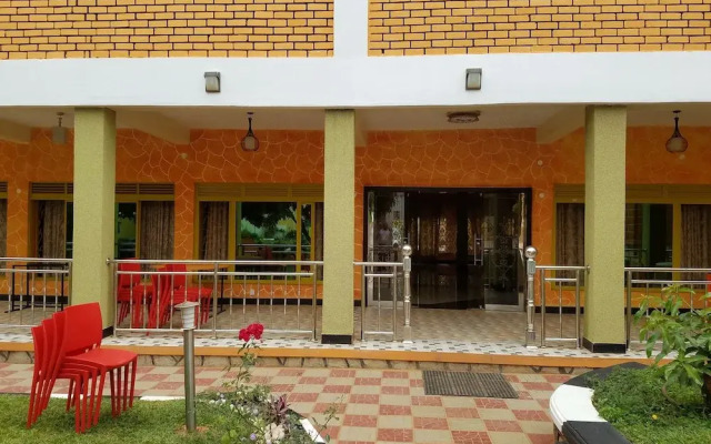 Sibyangu Standard Hotel