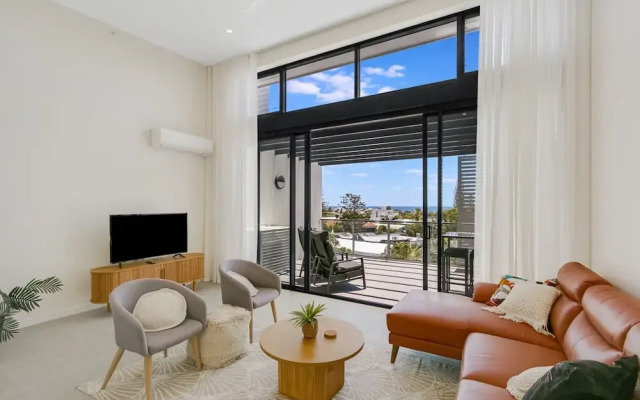 Relaxed Beachside Stay in Cabarita