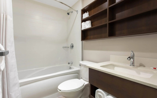 Microtel Inn & Suites by Wyndham Mont Tremblant