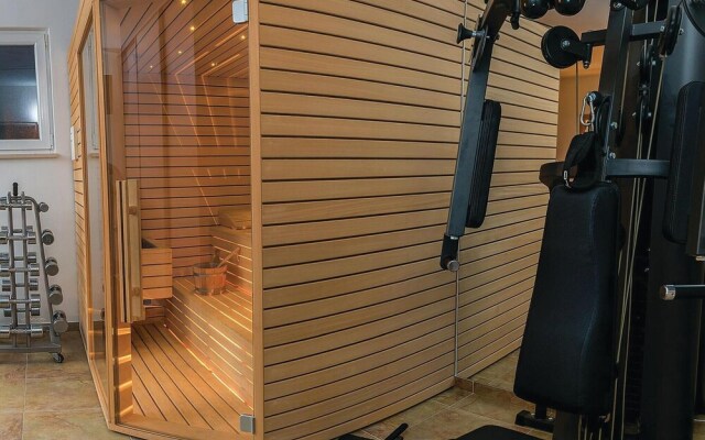 Nice Home in Kastel Novi With Sauna, Wifi and 8 Bedrooms