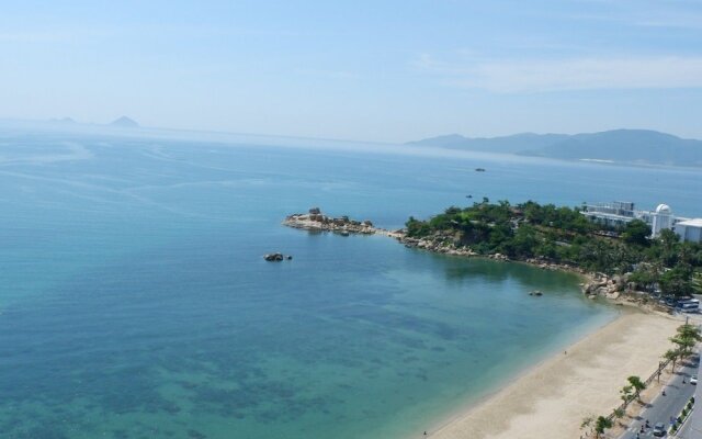 Beach City Apartment