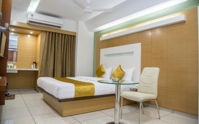 Hotel Orange International