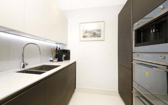 Modern House In Whitechapel