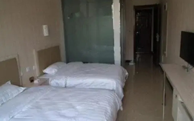 Yuncheng Hua Xia Inn