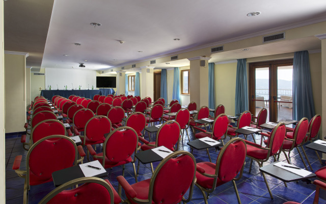 Lloyd's Baia Hotel