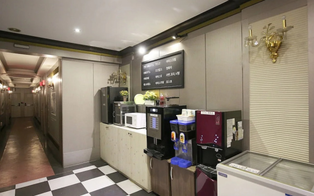 Cheonan EL Hotel