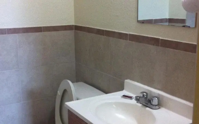 El Mio Motel