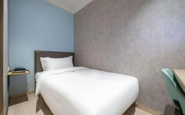 Shanghai SIMU Boutique Hotel