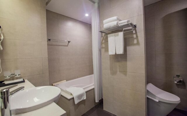Parosand Hanoi Hotel & Apartment