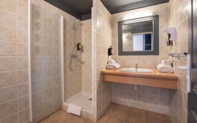 Logis Hotel La Goutte Deau