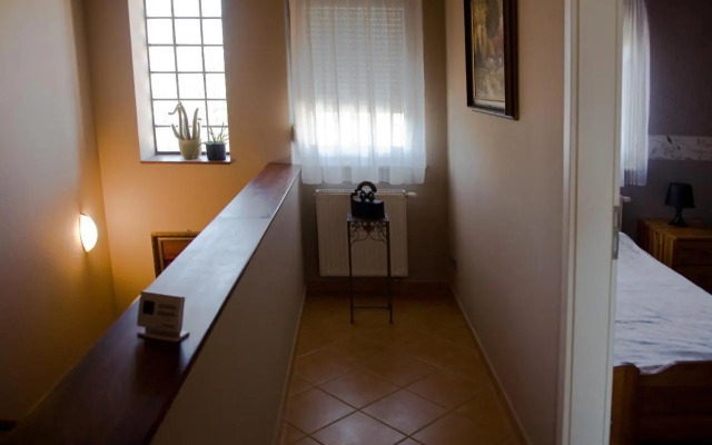 Bedi Apartmanház