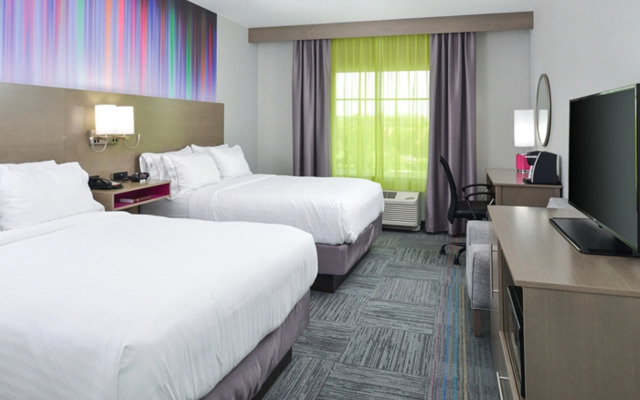 Holiday Inn Express & Suites Shippensburg by IHG