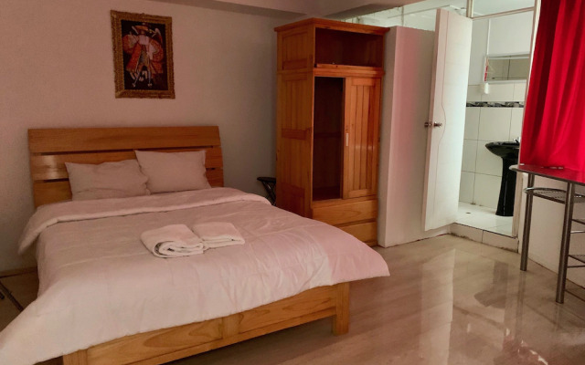 Hotel Plateros
