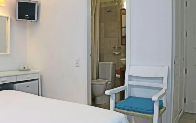 Spiros & Hiroko Hotel - Adults Only