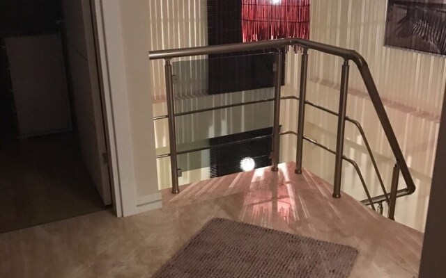 Ozel Havuzlu Luks Villa
