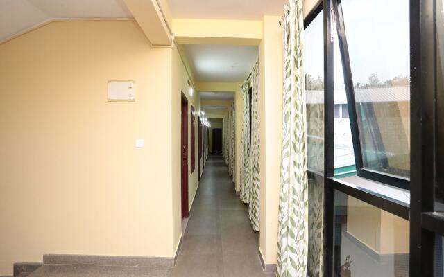 OYO 10716 Hotel Chingly Residency