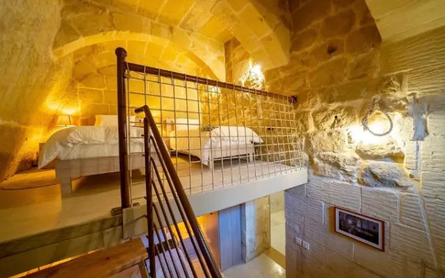 Ta' Pinu B&B