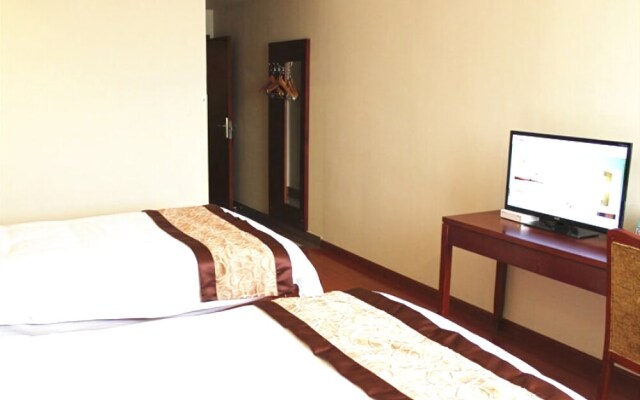 Greentree Inn Shanghai Zhujing Business Hotel