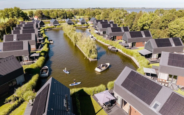 Modern Water Villa on the Frisian Water
