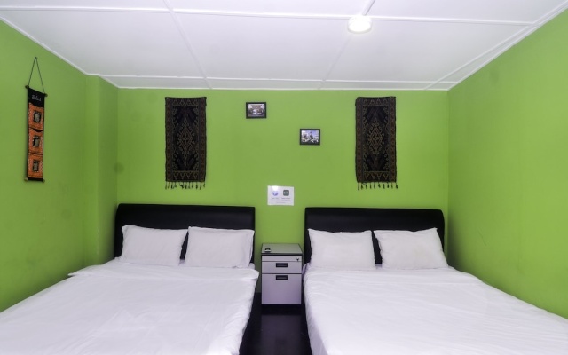 Hotel O Tropical Lodge – Guest Rooms – Kuching
